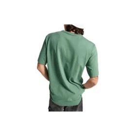 Go-To Embroidered Star Chevron Standard-Fit T-Shirt Asia Sizing “Olive” Go-To Embroidered Star Chevron Standard-Fit T-Shirt Asia Sizing “Olive”